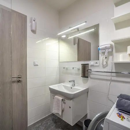 Ar Rezidencia Pri Radnici Apartment *